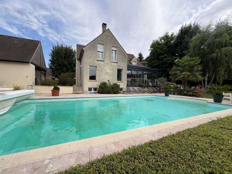 Maison 267 m² à Gisors  - photo 5