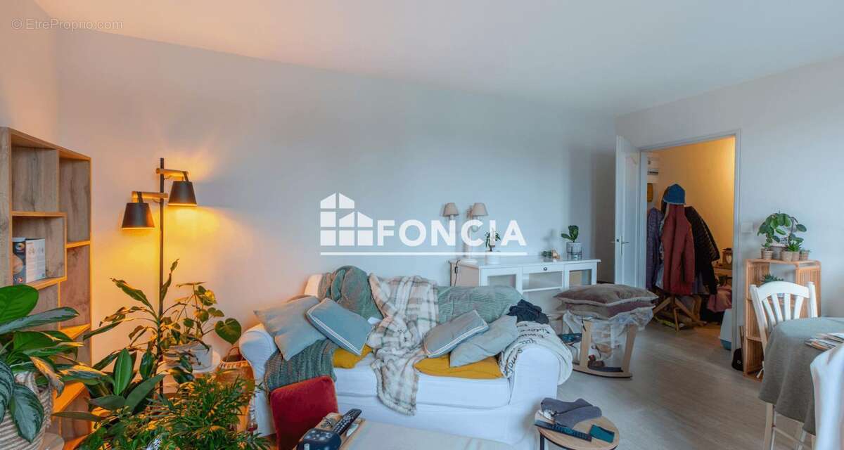 Appartement à MONTLOUIS-SUR-LOIRE