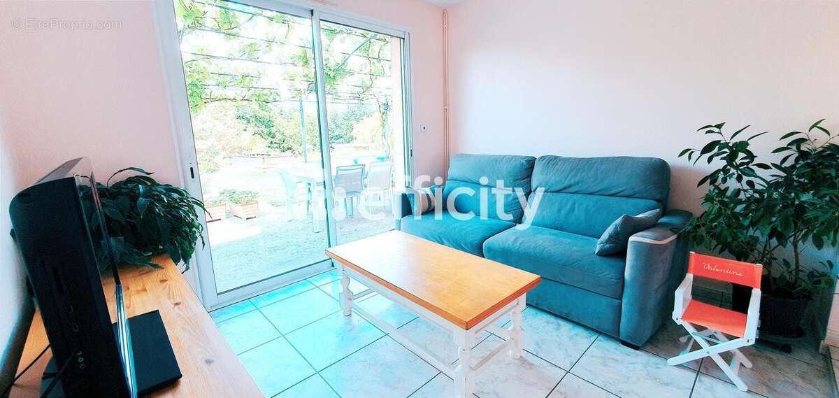 Maison à SAINT-VIANCE