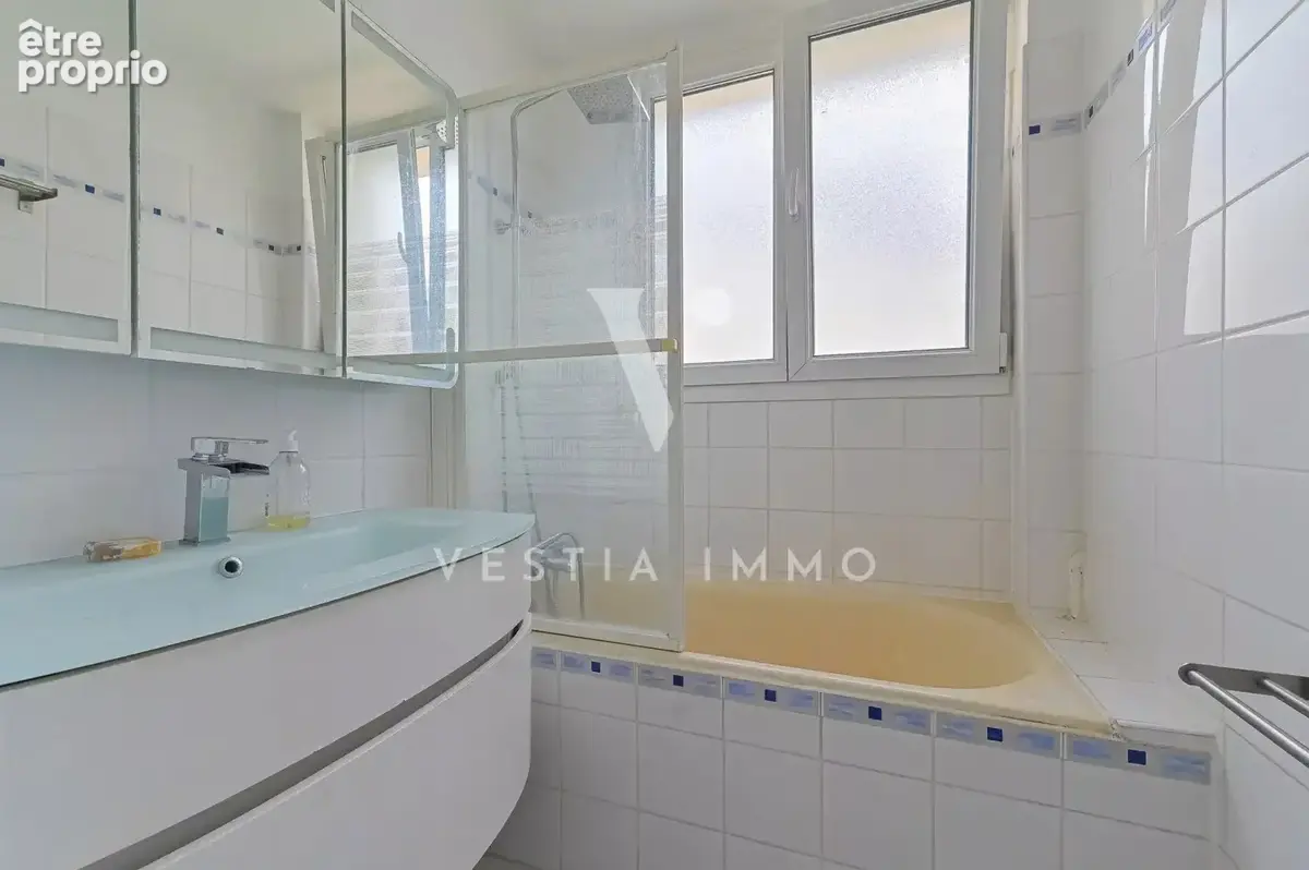 Appartement familial 91 m²  4 chambres étage élevé vue Seine - photo 8