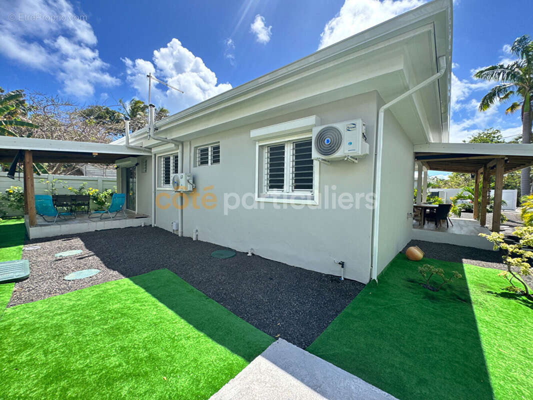 Maison à SAINTE-ANNE