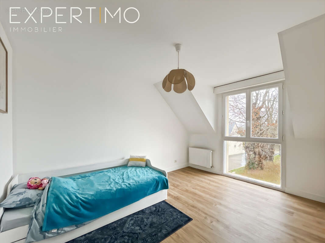 Maison à NOYAL-SUR-VILAINE