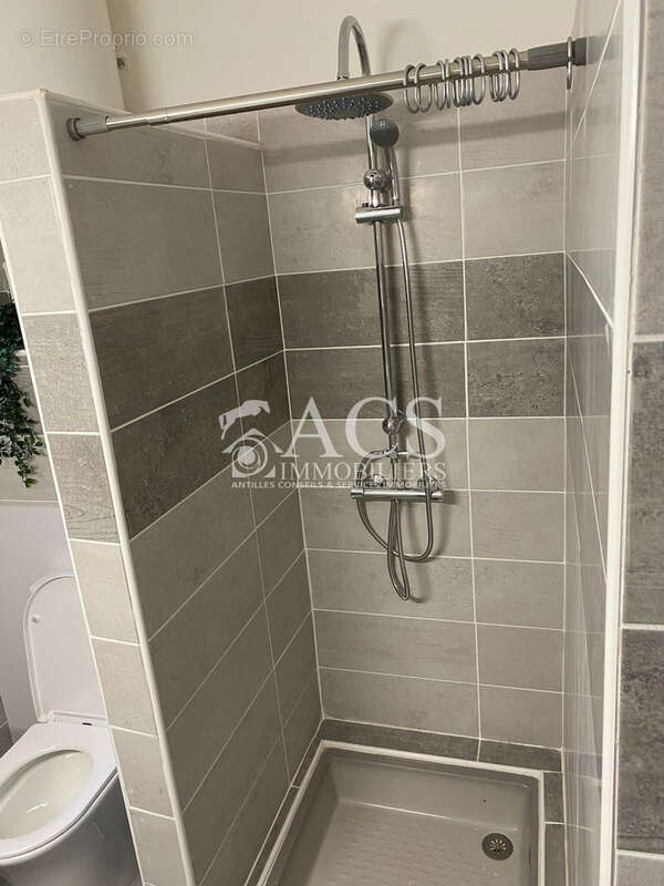 Appartement T2 entièrement refait proche plage - photo 6