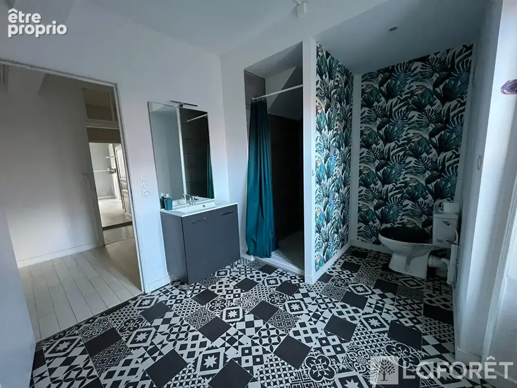 Appartement Centre Ville Montbrison 2 chambres terrasse - photo 9