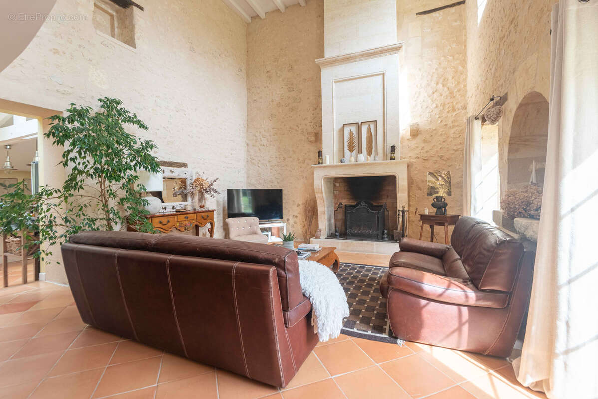 Maison à LATRESNE