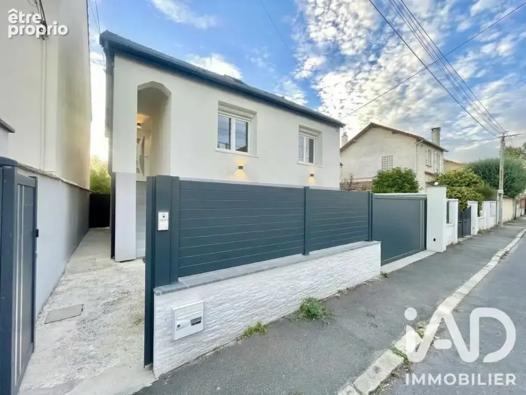 Photo 1 - Maison à VILLENEUVE-LE-ROI