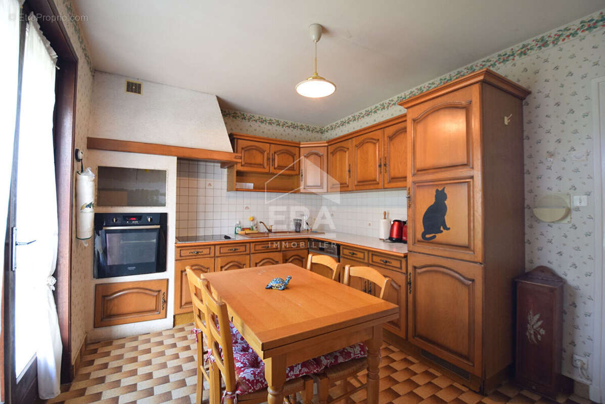 Maison à CHAZAY-D'AZERGUES