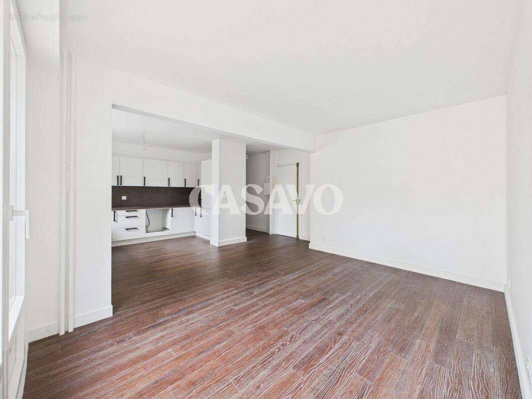 Appartement à SAINT-MAUR-DES-FOSSES