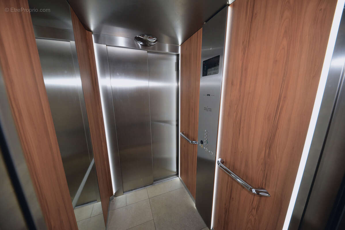 Appartement à VAIRES-SUR-MARNE