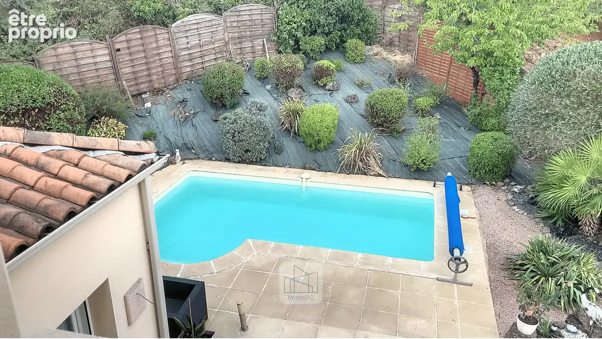Vertou centre-ville - Superbe maison d'architecte cinq chambres et piscine - photo 18