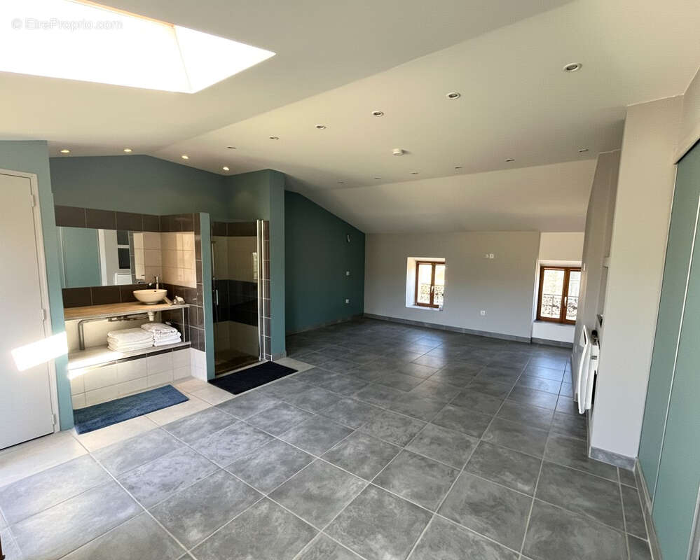 Maison à MALEMORT-DU-COMTAT