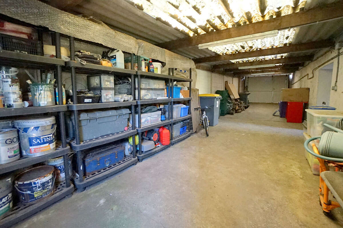 Maison à MEZIERES-SUR-SEINE