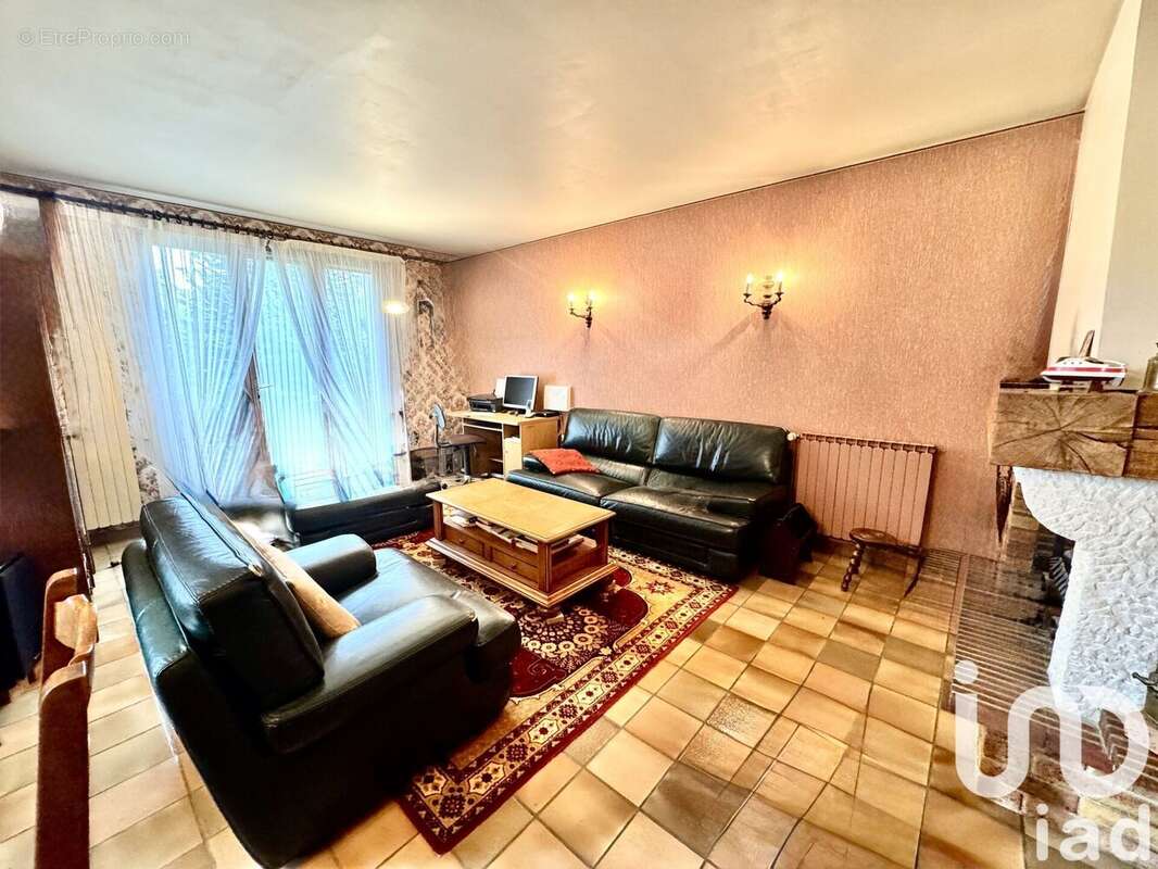 Photo 5 - Maison à JOIGNY