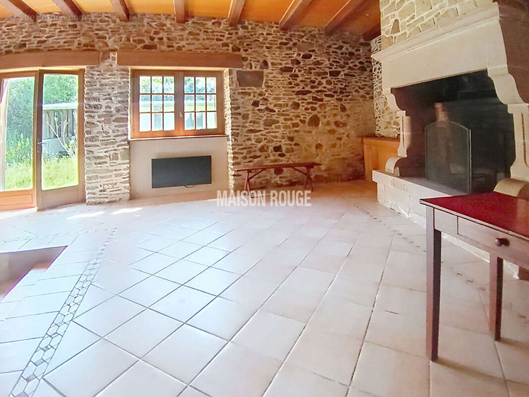 Maison à LE MINIHIC-SUR-RANCE