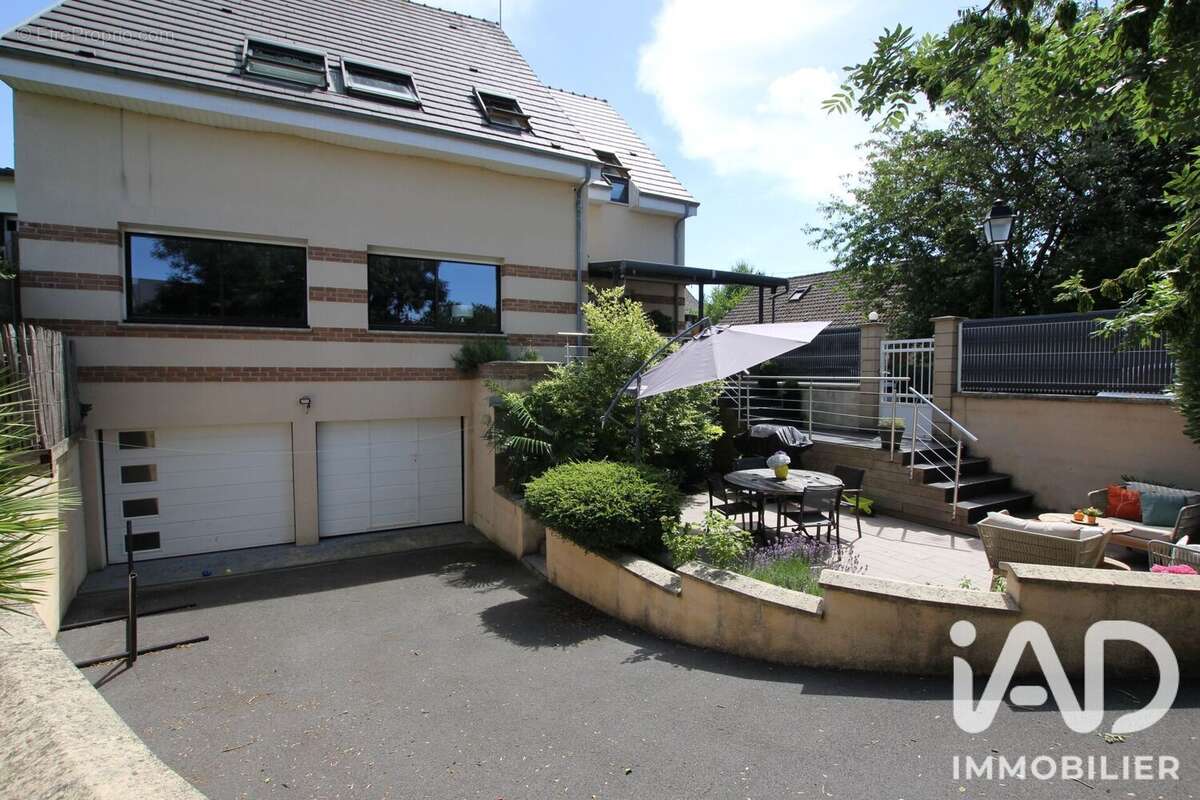 Maison 180 m² à Villers-Bocage  - photo 9