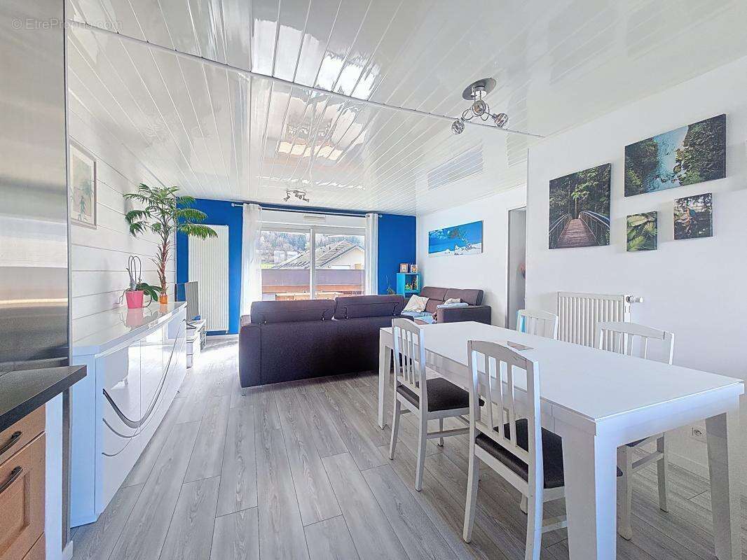 Appartement à SAINT-PIERRE-EN-FAUCIGNY