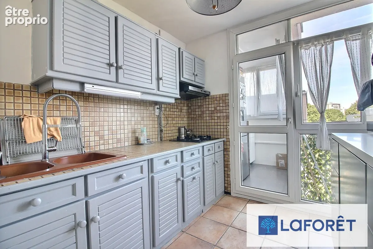 Appartement 4 pieces vendu loué 73 m² à ris orangis - photo 2