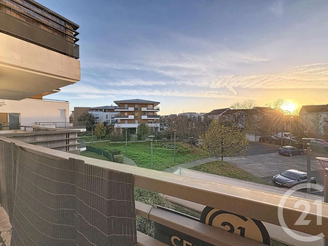 Appartement à LIEUSAINT