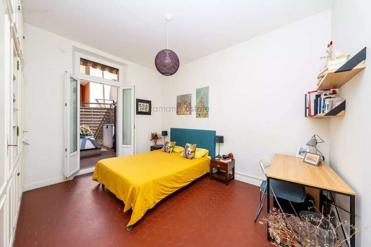 Cannes - appartement 4 pieces - grande terrasse - photo 11