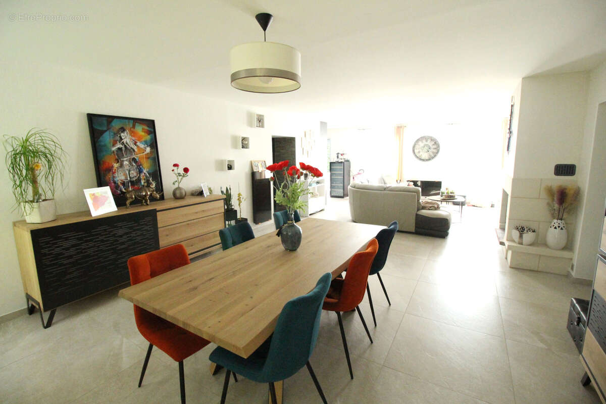 Maison à METTRAY