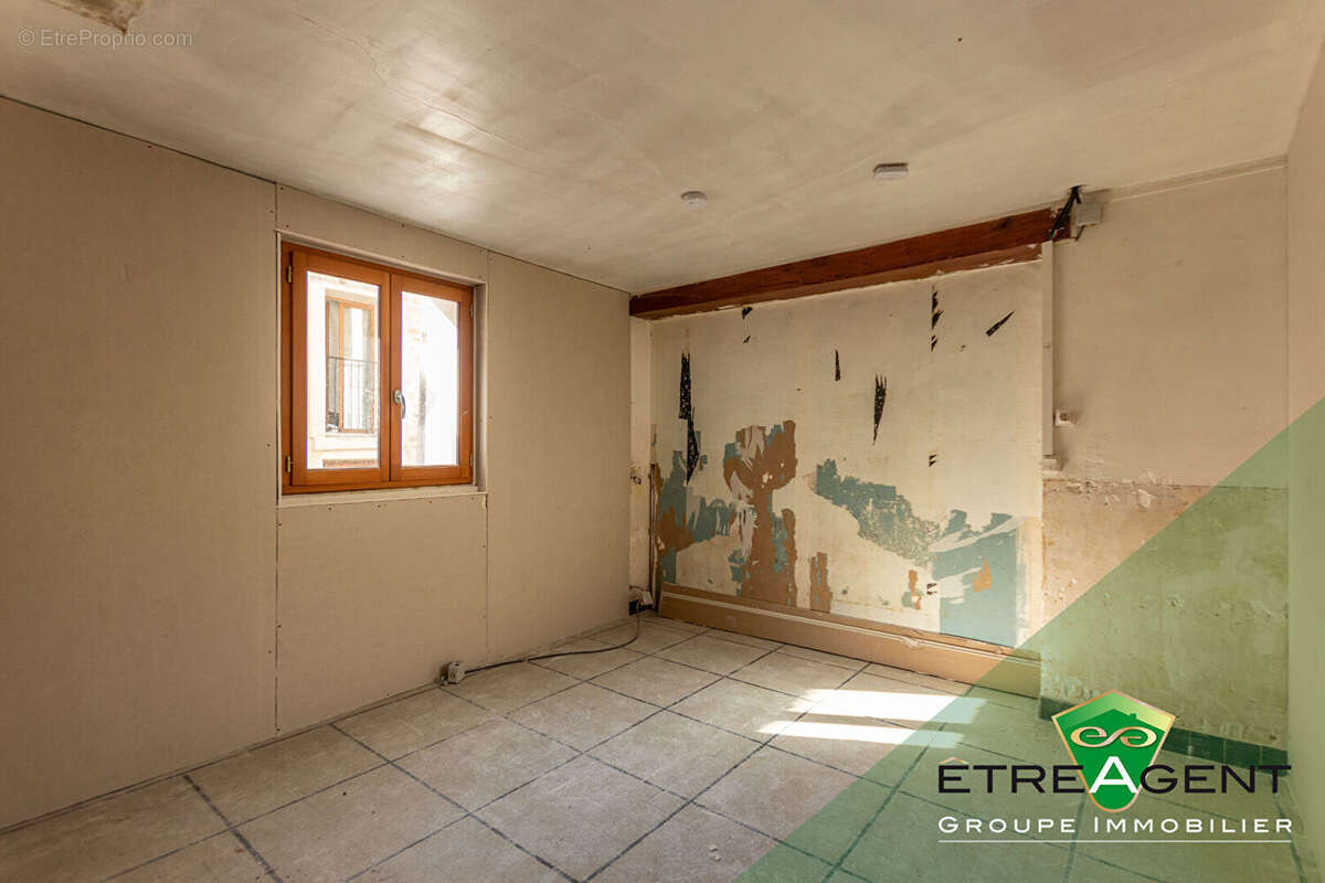 Maison à OINVILLE-SUR-MONTCIENT