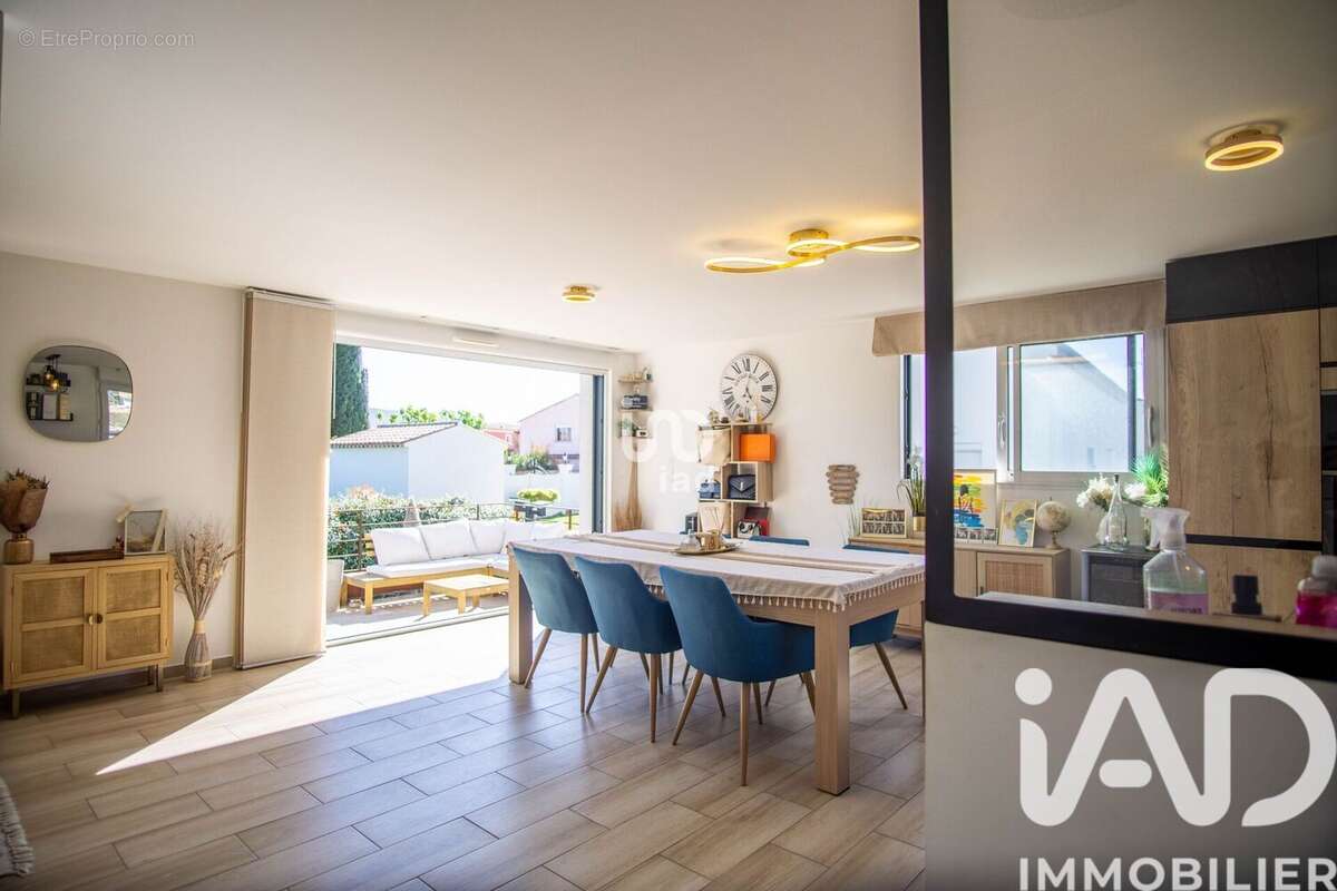 Photo 3 - Maison à PUGET-SUR-ARGENS