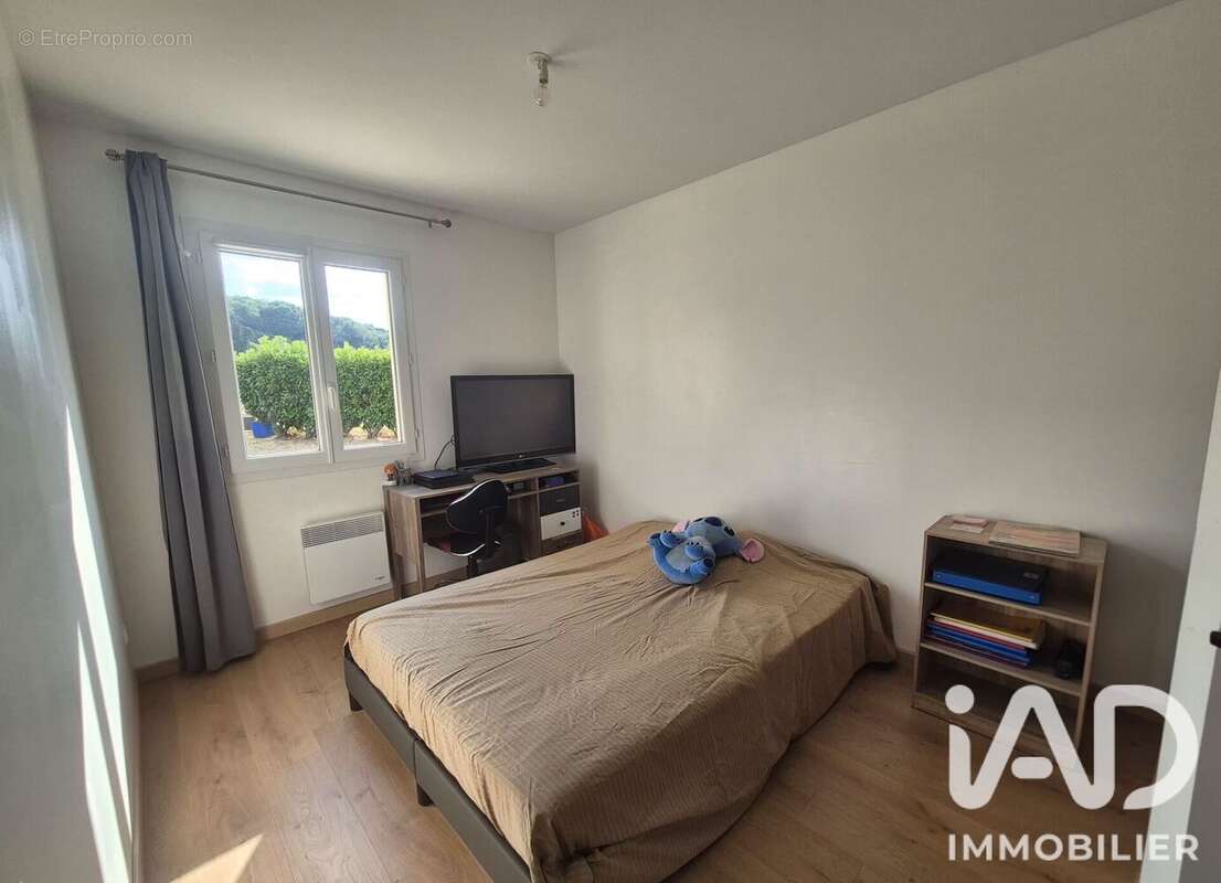 Maison 110 m² à Dollon  - photo 5