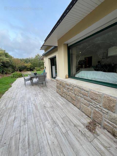 Maison à SAINT-RENAN