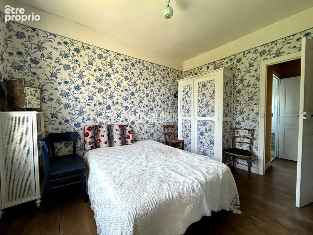 A vendre Manoir du 17ème de 425 m² environ plus 400 m² ( 5 logements indépendants) sur 11 hectares - photo 14