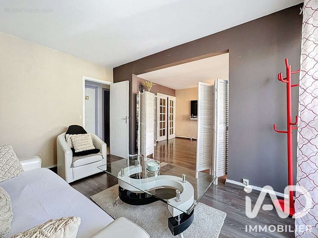 Appartement 87 m² à Plaisir  - photo 8