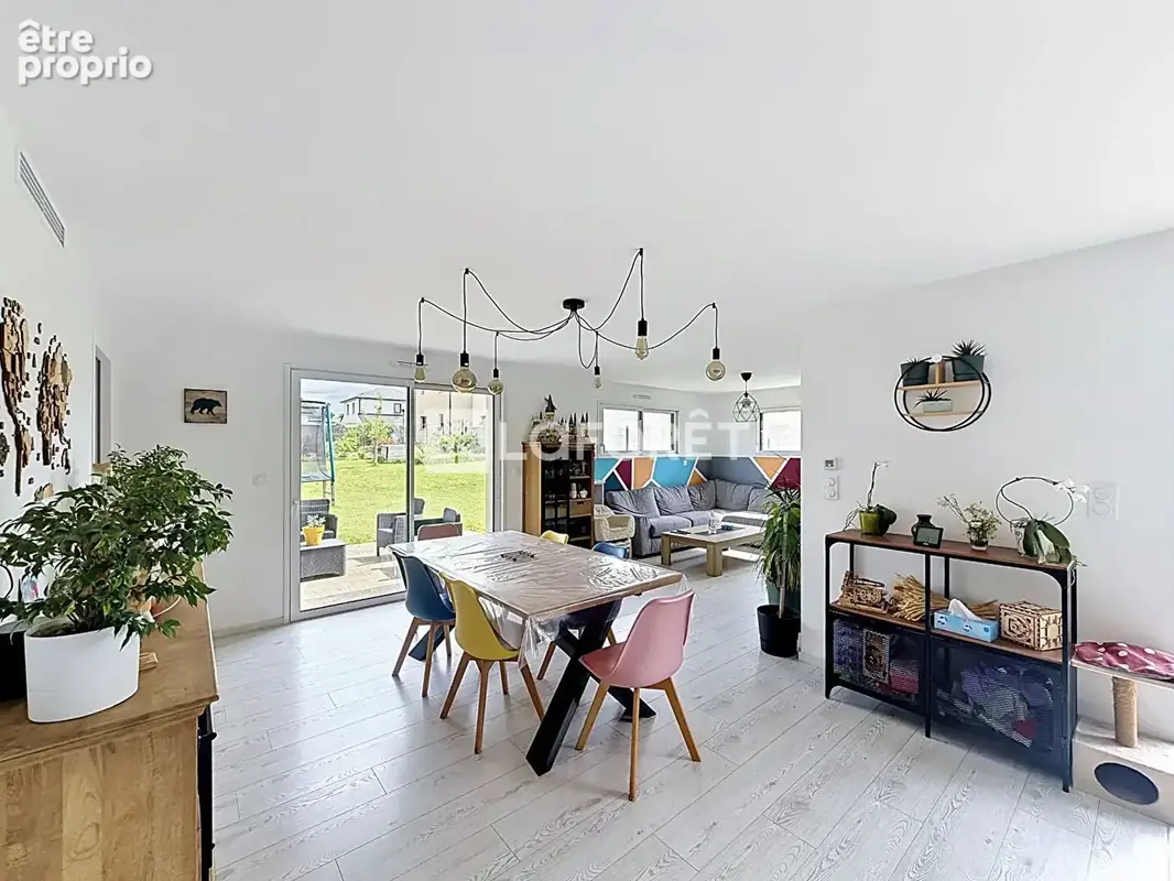 Maison de plain-pied centre Saint Georges Des Groseillers 130 m2 - photo 3