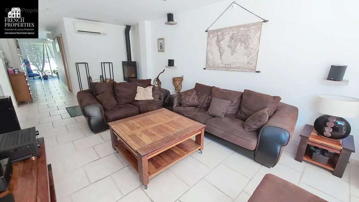 Maison à SAINT-CYPRIEN