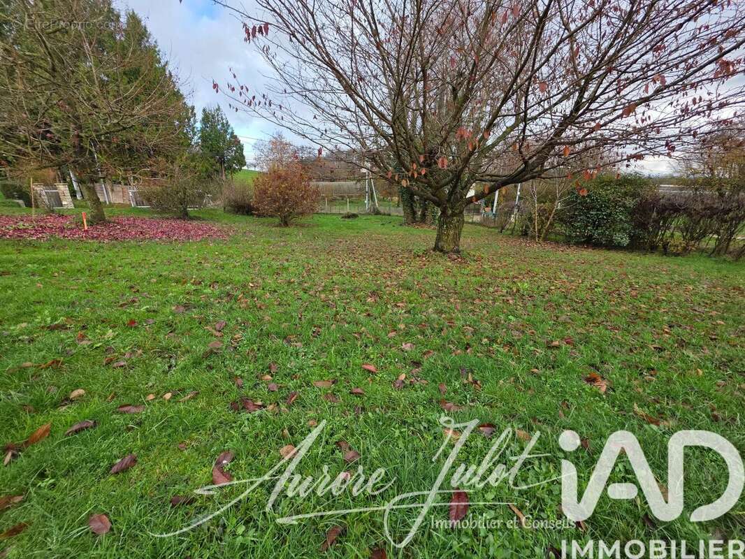 Photo 4 - Terrain à SAINT-ANDRE-LE-GAZ