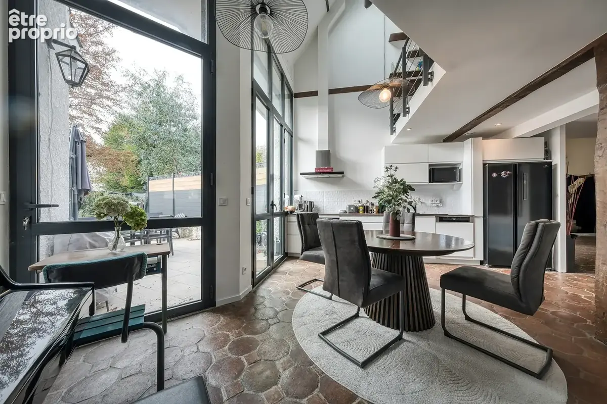 Maison  atypique sur 3 niveaux - 3 chambres - jardin - - photo 7
