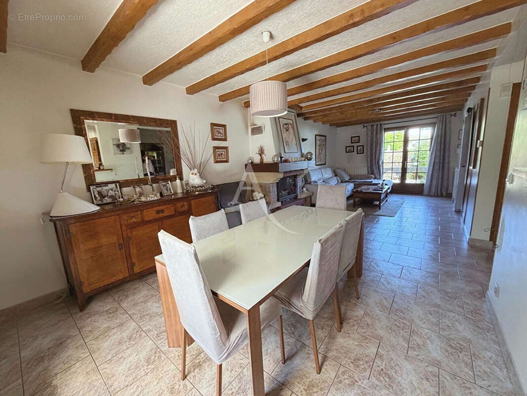 Maison à TREMBLAY-EN-FRANCE