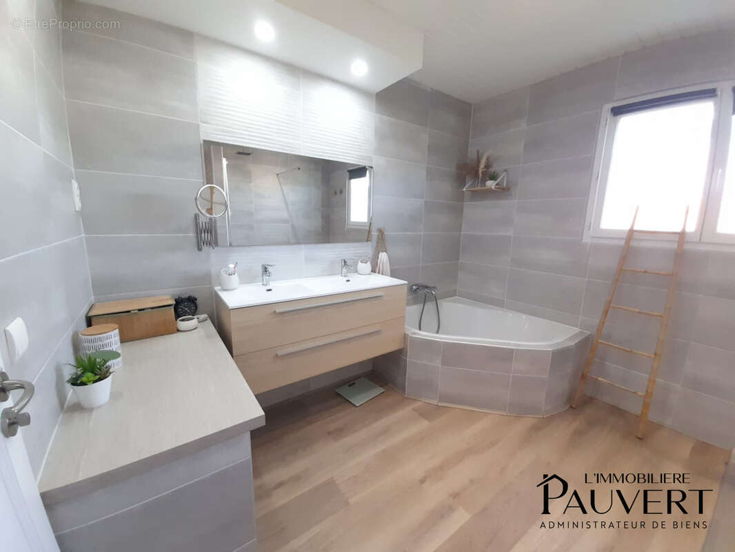 À vendre   Maison familiale de 168 m2 au Carlaret (Ariège), à 10 min de Pamiers   340 000 € HAI - photo 14