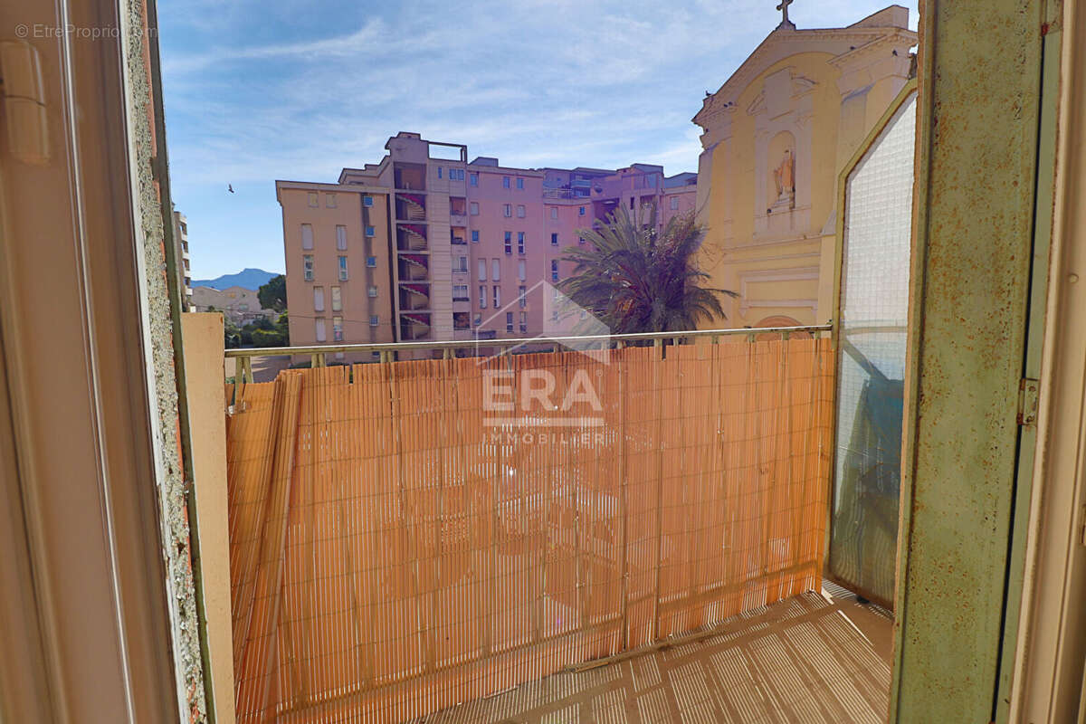 Appartement à MARSEILLE-10E