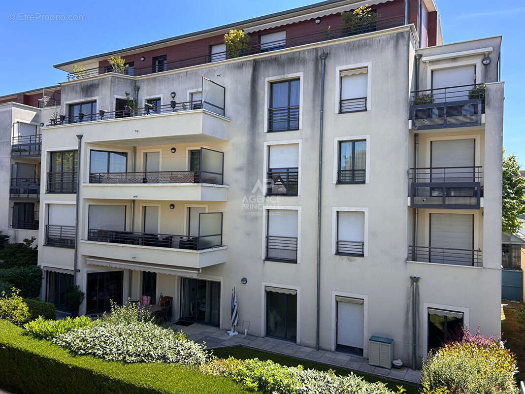Appartement Maisons-laffitte 3 pièce(s) 38.29 - hyper centre - marché - terrasse-parking sous sol - photo 12