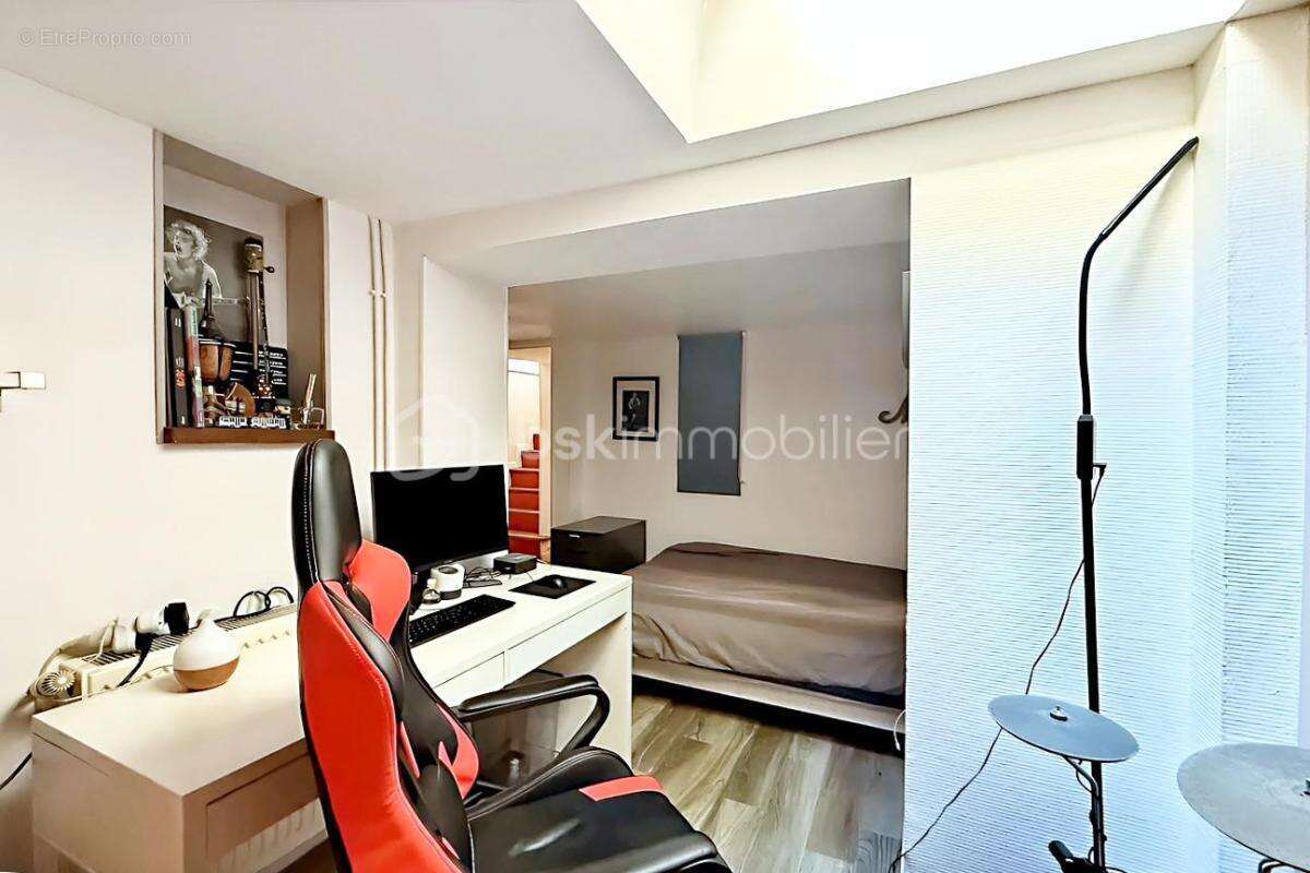 Maison à PARIS-19E