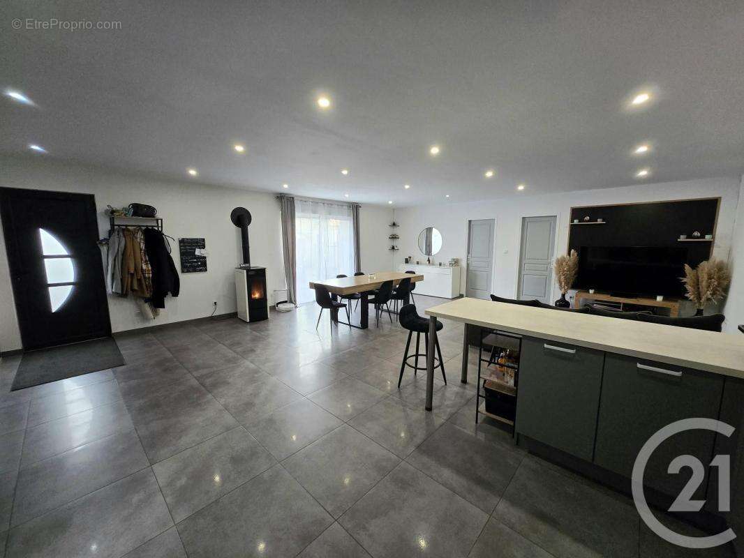 Maison à HEMEVILLERS