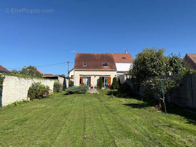 Photo 2 - Maison à LA FERTE-GAUCHER