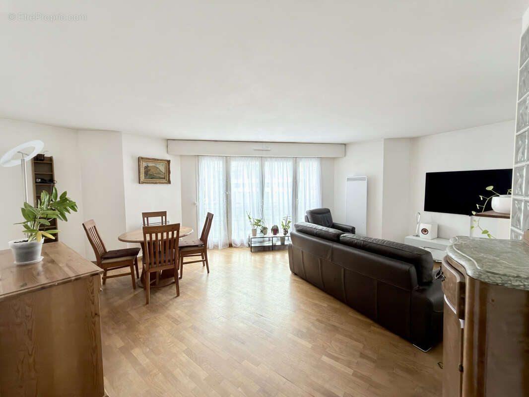 Appartement à SAINT-MAURICE