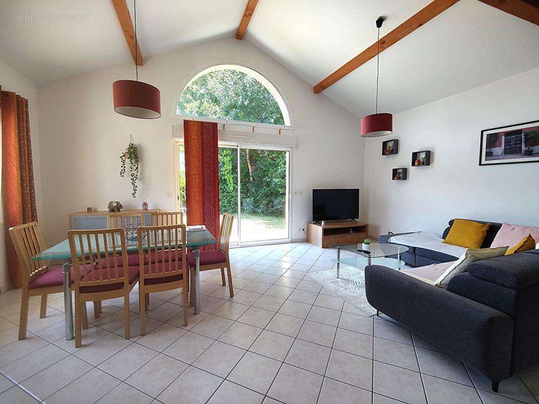 Maison La Buisse - photo 4