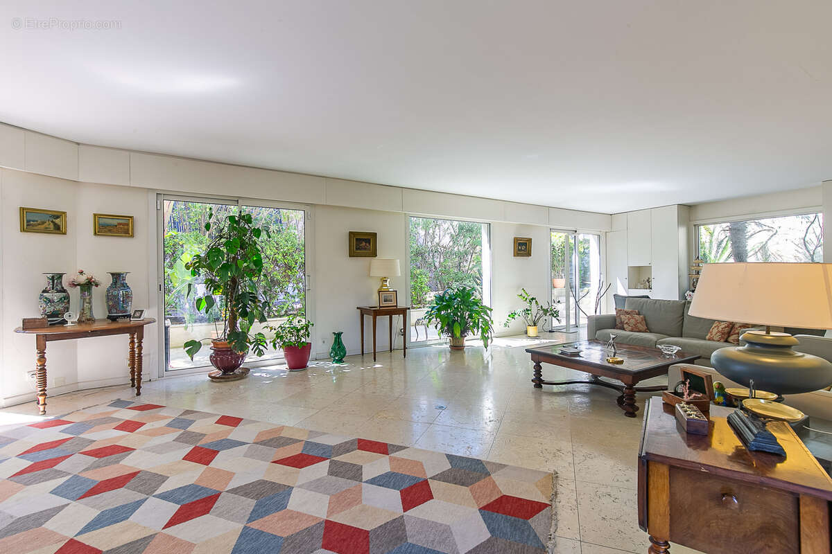 Maison à MARSEILLE-7E