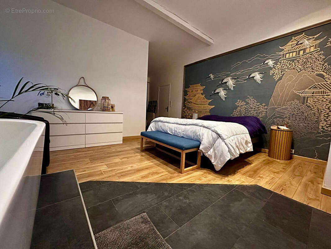 Maison à MONTESQUIEU