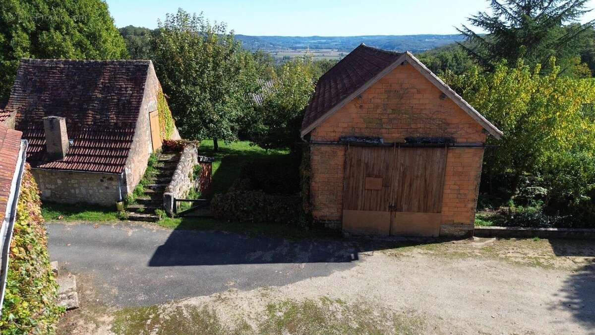 Maison à SAINT-CYPRIEN