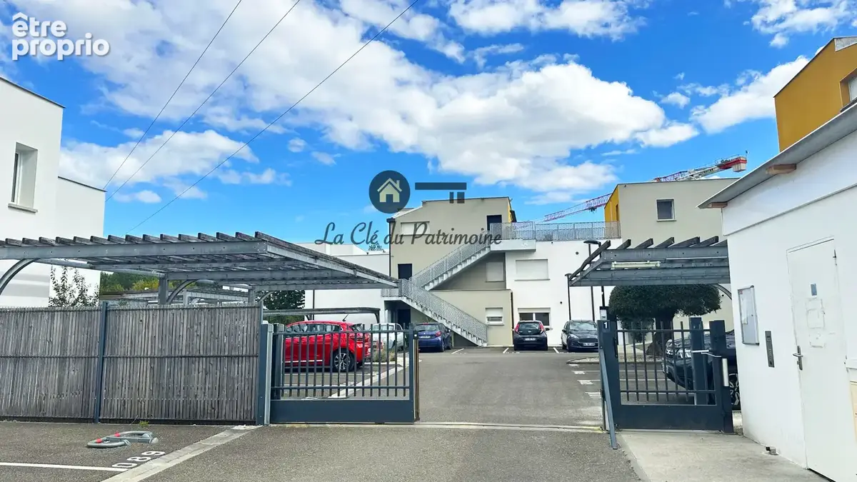 T2 rez de chaussee - jardin - parking - residence securisee - photo 16