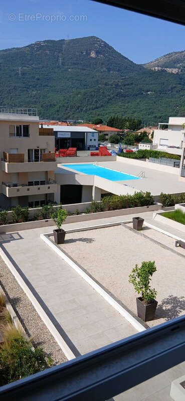 Appartement à SAINT-MARTIN-DU-VAR