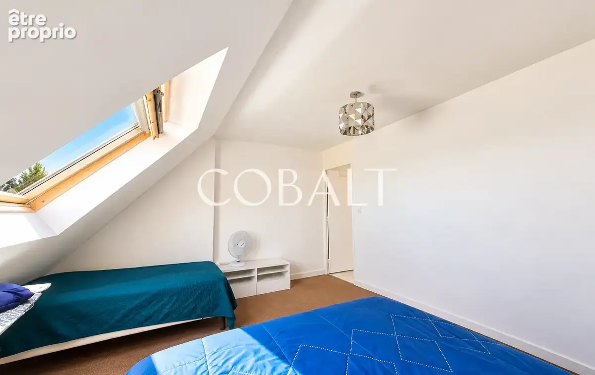 Appartement - 80 m2 - 2 chambres - Place de stationnement + Cave - Saint-Marc-sur-Mer - photo 8
