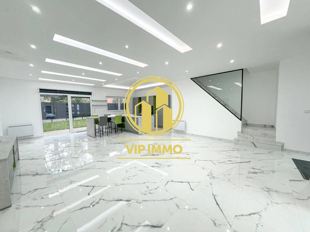 Maison à WATTIGNIES